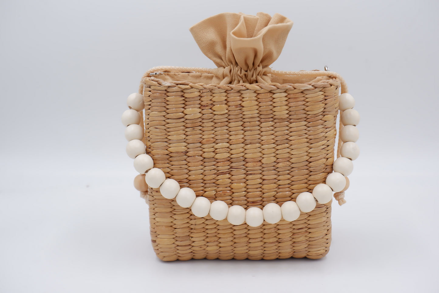 Beaded straw beach bag summer bag