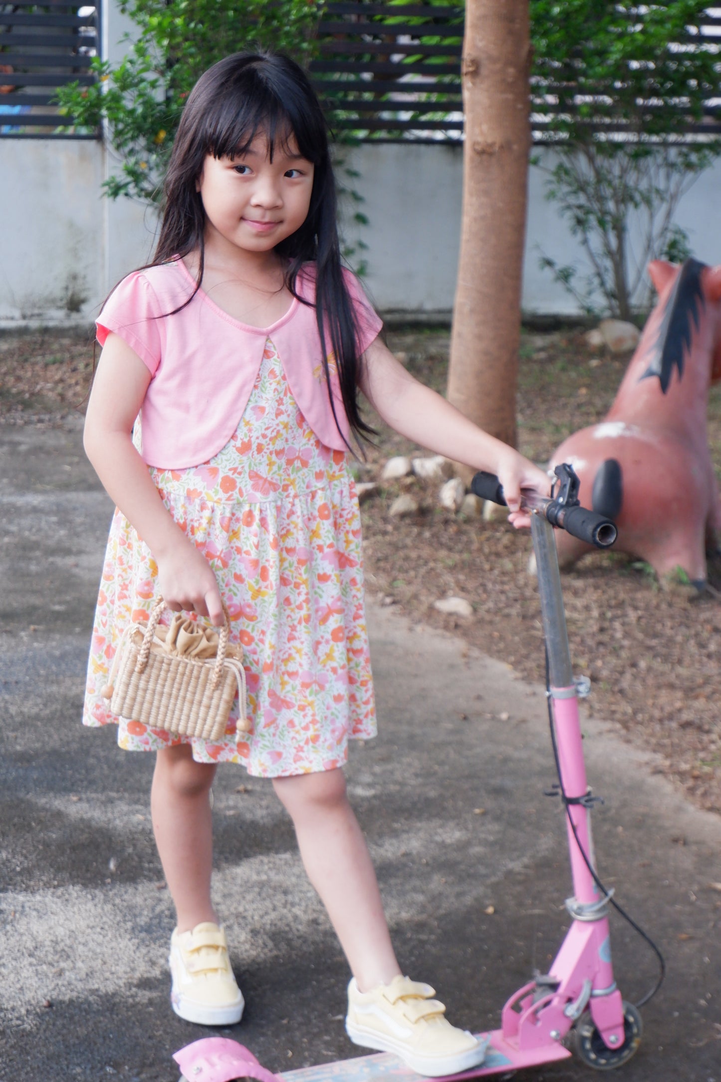 Cute Handmade Straw Bag for Kids - Mini Woven water hyacinth Purse for Girls