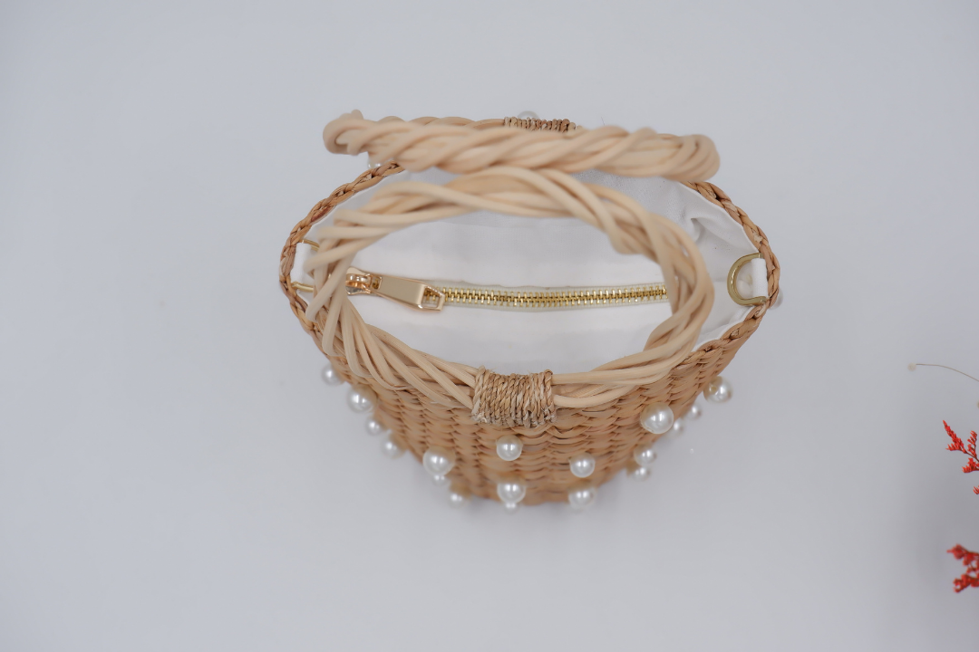 Pearl Straw Bags