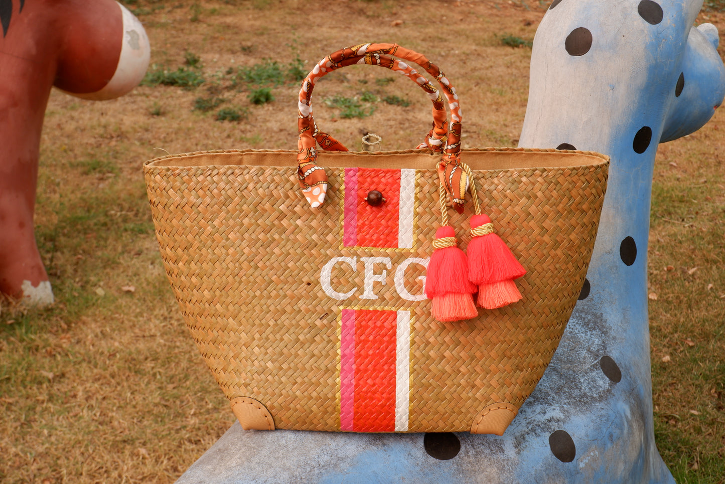 monogram bridesmaids tote , straw beach bag , wedding favour bags
