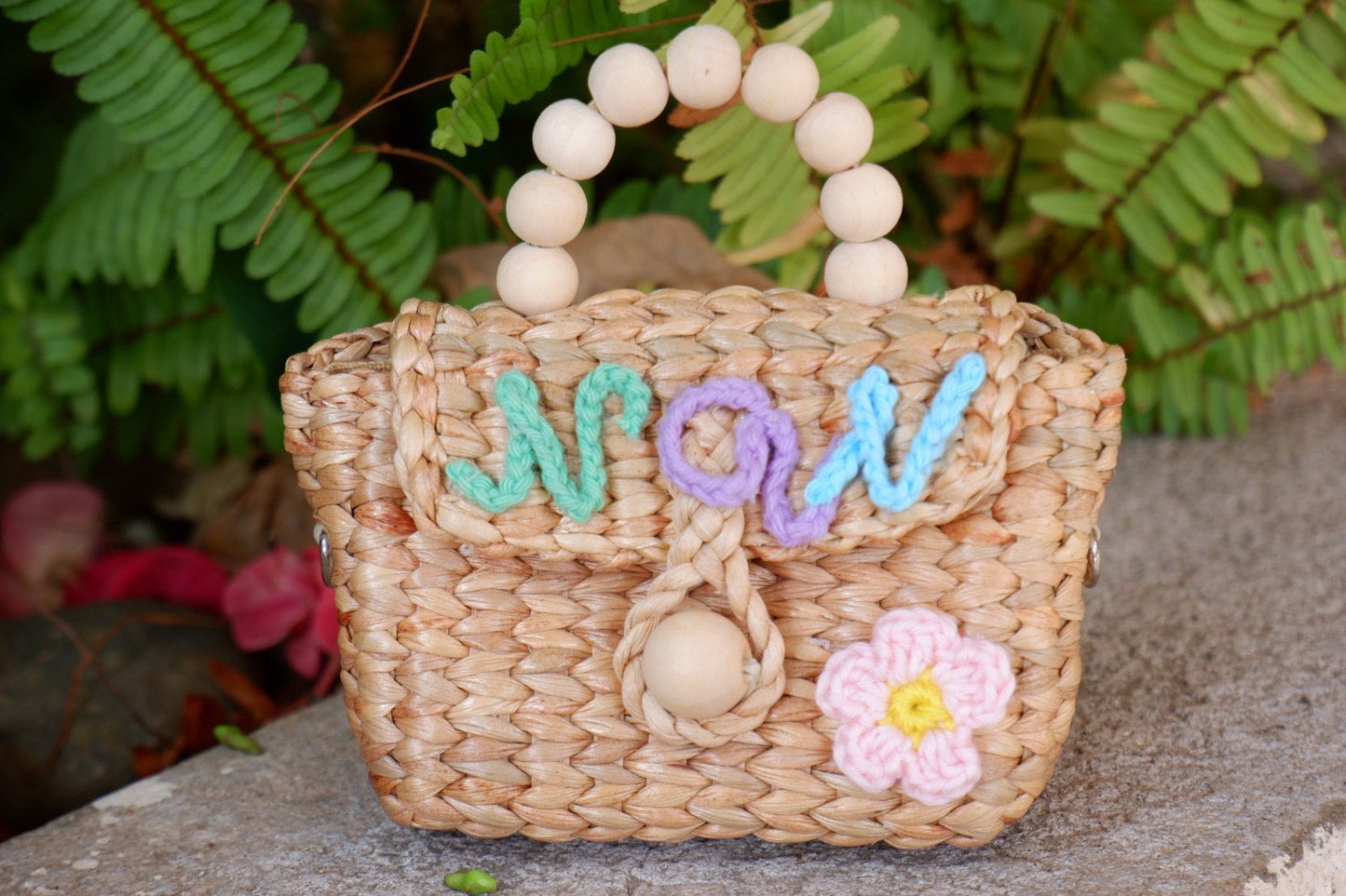 Kid custom straw basket , flower girl gift