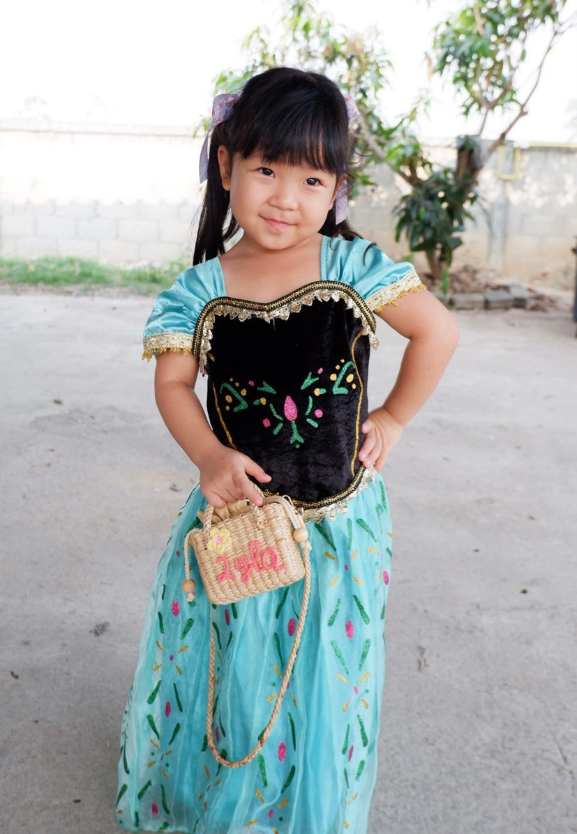 Kids Persolnalized straw bag