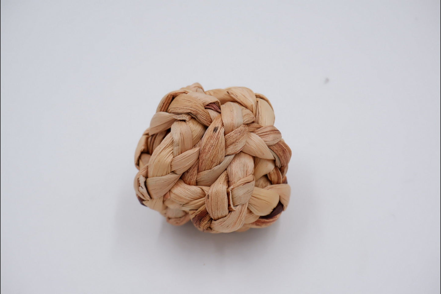 2 pieces Water hyacinth ball, Small Animal Pet Toy