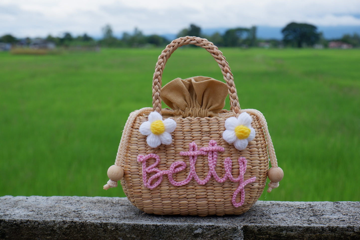 Kids straw bag , flower girl purse wicker
