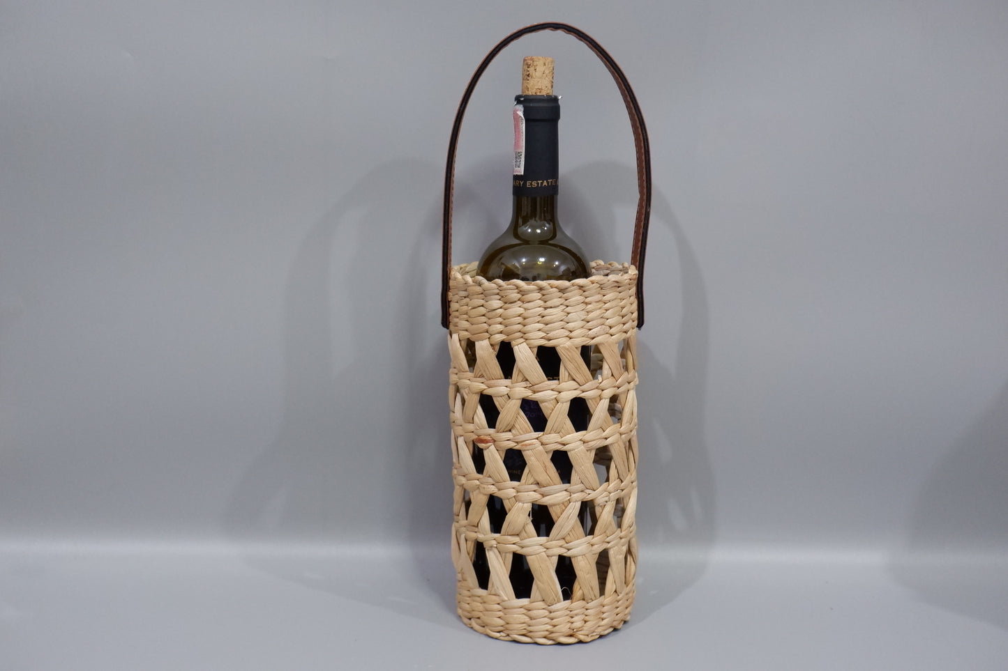 Luxury Water Hyacinth Wine Bottle Holder with Leather Handle – Handmade Woven Basket