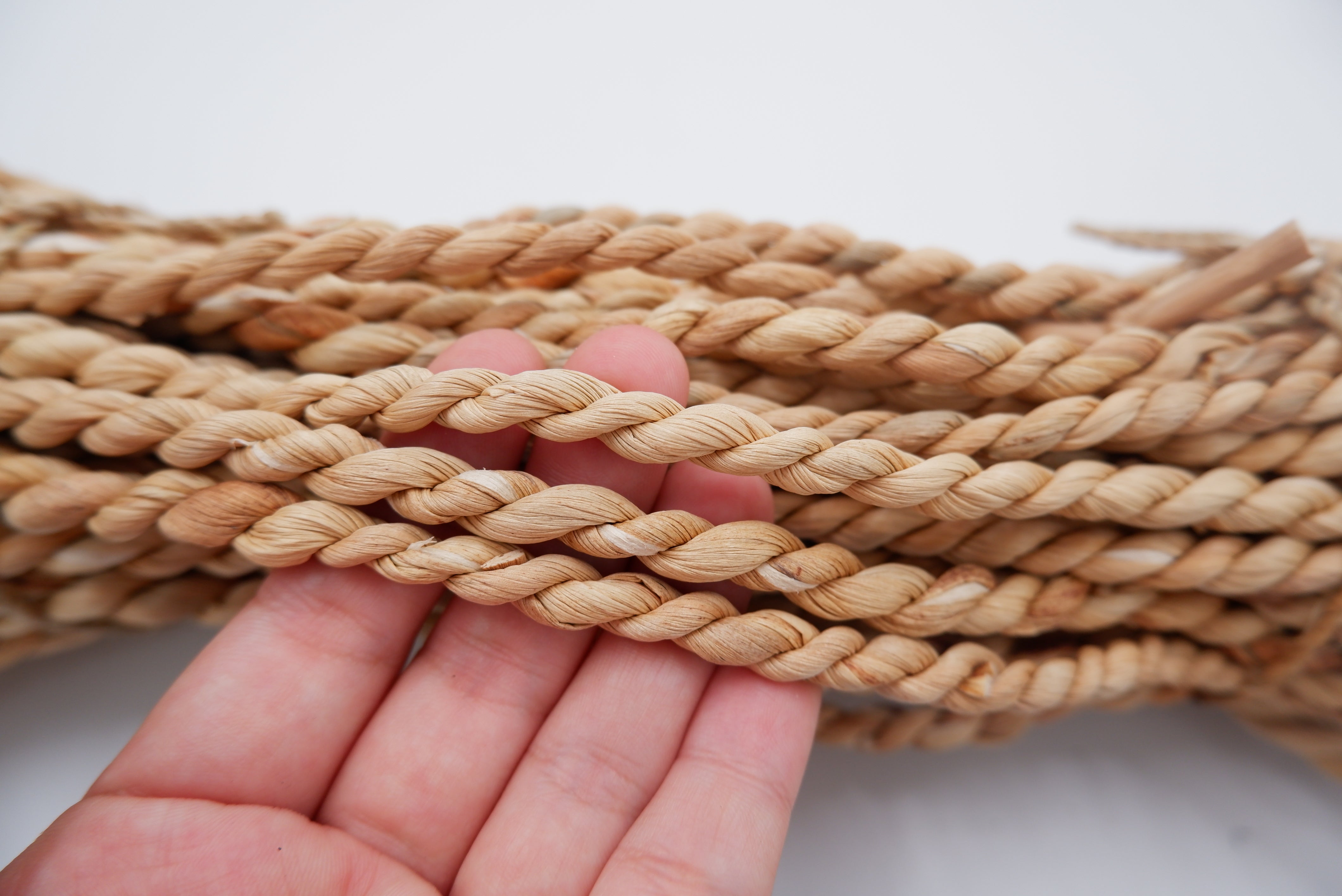 Hyacinth Rope 10mm twisted water hyacinth rope, seagrass rope, braided rope – nornorbag
