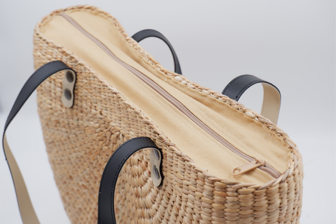 Palmita / Straw Tote with Leather Handles