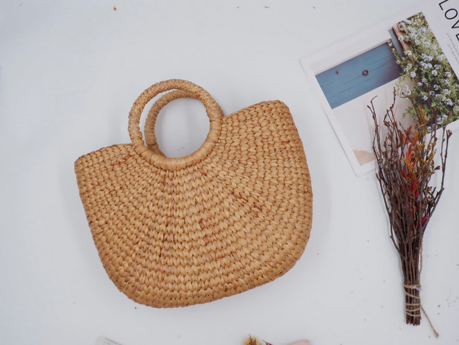 Buy METEEKA GLOBAL | Water Hyacinth Small Tote Bag | Reusable | Basket Bag  | Bamboo Tote | Beach Bags for Women | Natural bags | Women Handbags | Half  Moon Bag| Multi-Purpose Bag at Amazon.in
